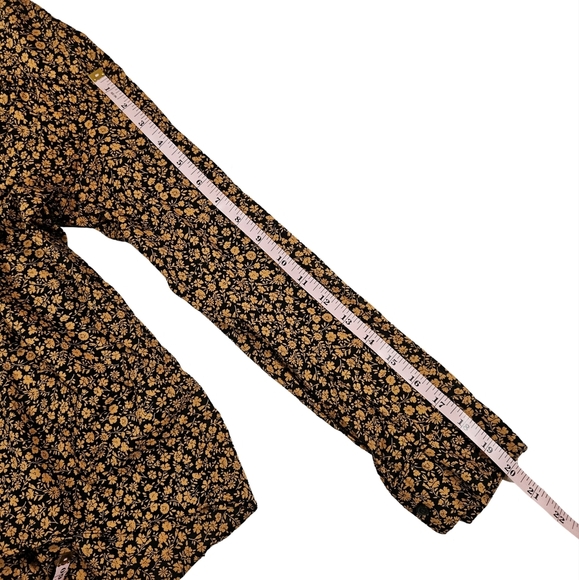 UniQlo Studio Sanderson Long Sleeve Pleated Button Up Blouse, Orange/Black, XS - Picture 13 of 13